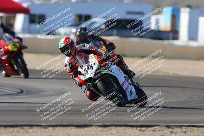 media/Dec-18-2022-SoCal Trackdays (Sun) [[8099a50955]]/Turn 2 (950am)/